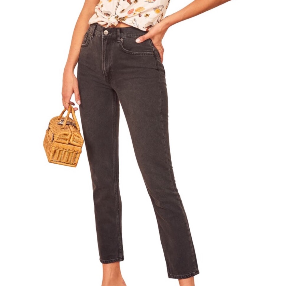 Reformation Julia Crop Cig - Picture 3 of 4